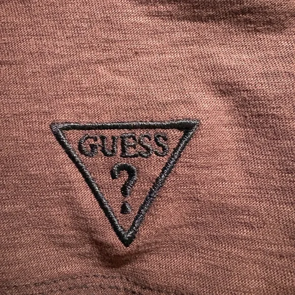 Guess Men's Dark Brown Short Sleeve Tee,NWT,Size S,Made in India - Picture 5 of 9
